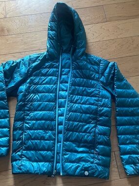Teal Hooded Packable Puffer Jacket women’s medium